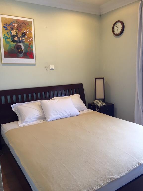 Roosseno Plaza Serviced Apartment Джакарта Екстер'єр фото